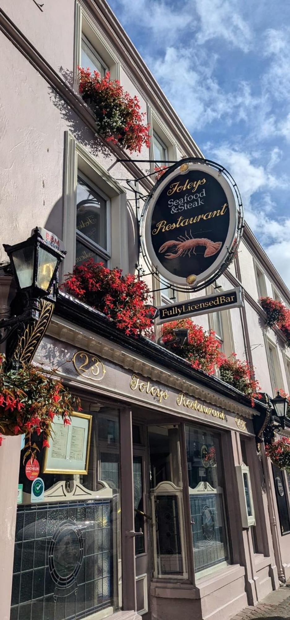 Foley'S Townhouse Killarney Hotel Ngoại thất bức ảnh