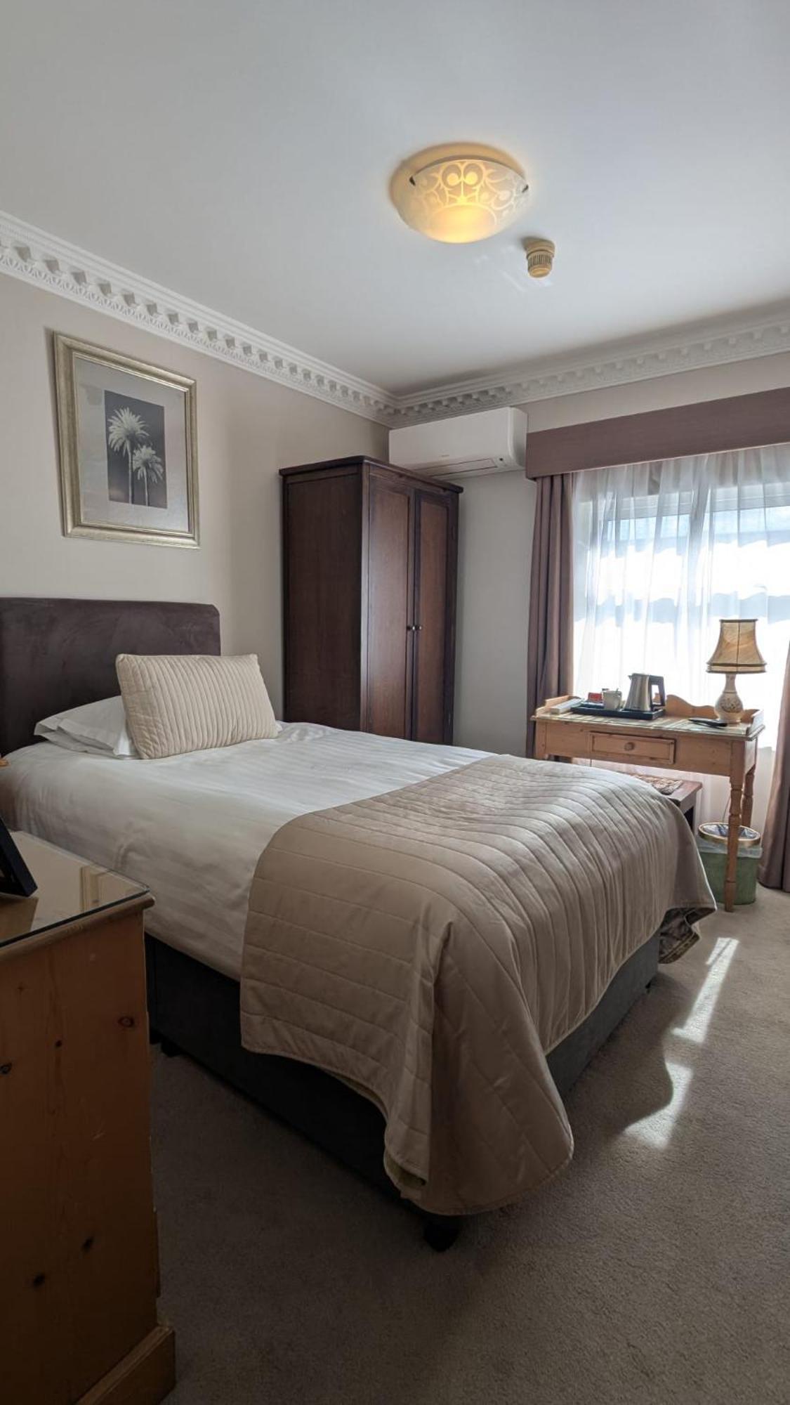 Foley'S Townhouse Killarney Hotel Ngoại thất bức ảnh