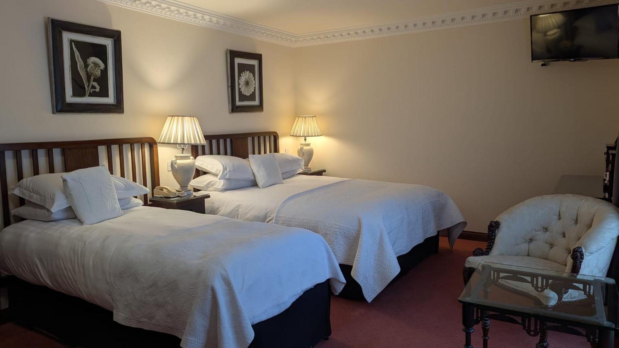 Foley'S Townhouse Killarney Hotel Ngoại thất bức ảnh